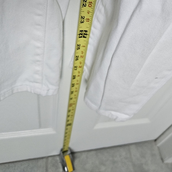 Michael Kors White Straight-Leg Jeans - Picture 4 of 6